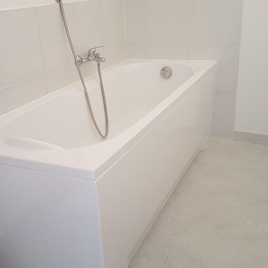 Boleslaviaapartments - Apartament Antonella Boleslawiec  Ngoại thất bức ảnh